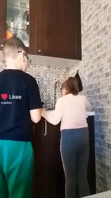 эй детка я возьму твой теляфон