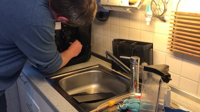 Siemens EQ 9 S500 Kaffee Vollautomat Reinigung Problem Brüheinheit