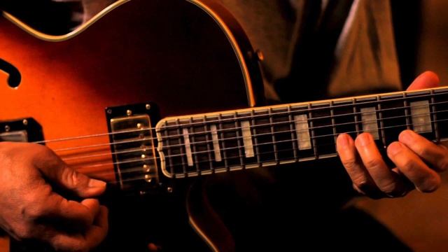 Blue Bossa - Jazzy Guitar style