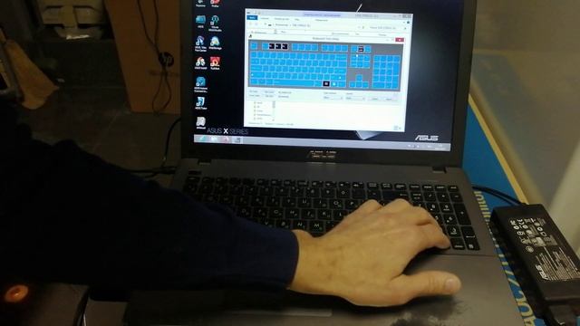 Ноутбук asus_r510c