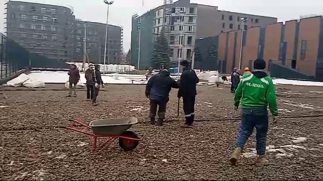 строительство теннисного корта ,в Калининграде.