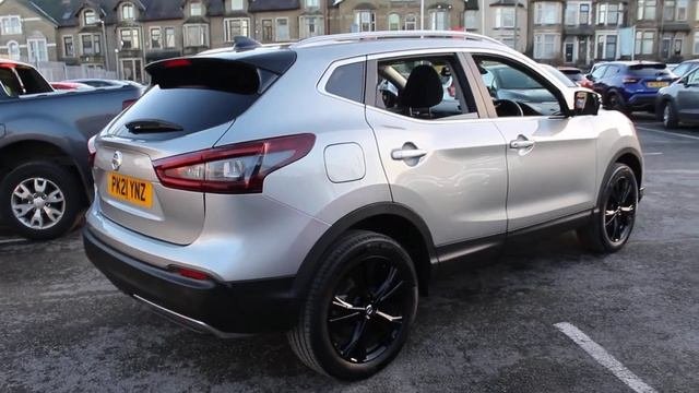 Nissan Qashqai | 1.3 DiG-T N-Connecta 5dr [Glass Roof Pack] | Blade Silver