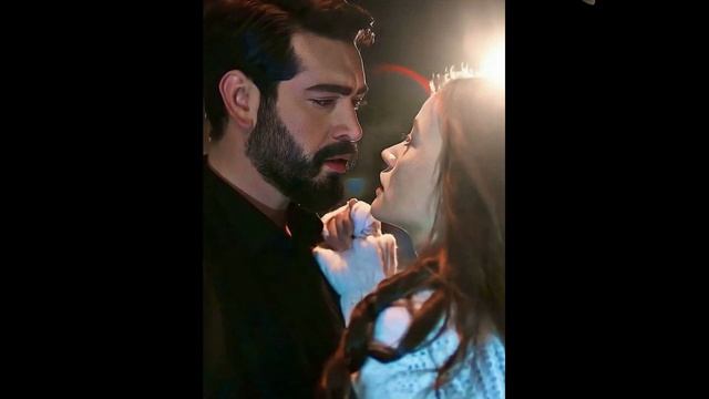 The sight of Barış's ring on Yağmur's live broadcast confirmed their relationship.
