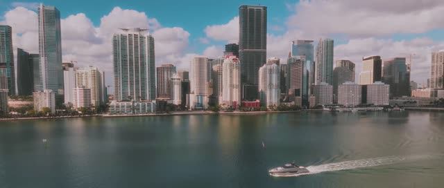 Kygo, OneRepublic - Chasing Paradise