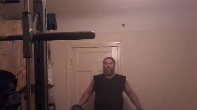 Махи гантелями стоя  27серия 3подход 5кг 15р,Pleci 27sērija 3piegājiens 5kg 15r