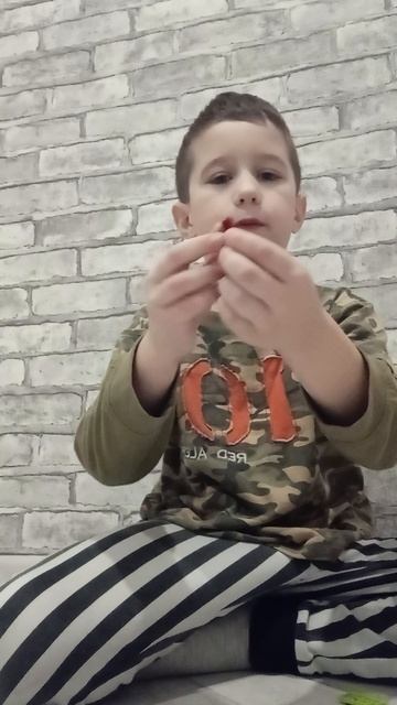 ножик из лего