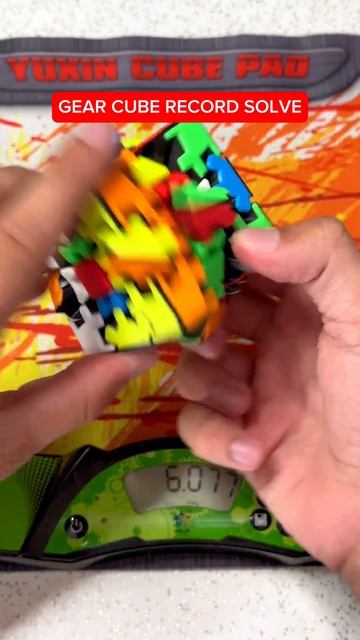 World Record Gear Cube Solve