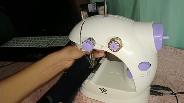 DIY Scrunchies Using Mini Sewing Machine | Gracia Muriot Channel #Diyscrunchies #minisewingmachine