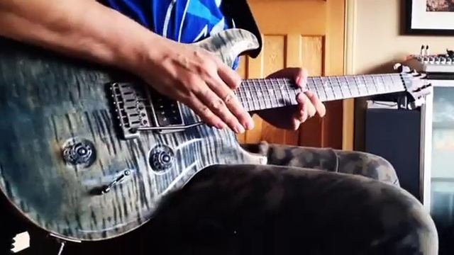 Don't Say It's Over - Steve Lukather (guitar solo)