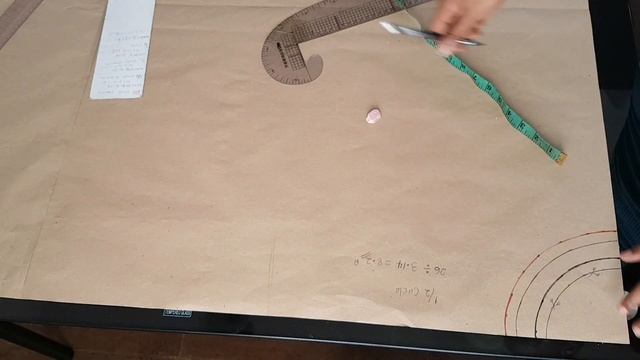 HOW TO DRAFT A FULL, 3/4, HALF, QUARTER CIRCLE SKIRT AND ALSO HOW TO MAKE A GATHERED CIRCLE SKIRT.
