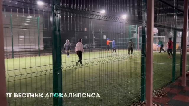 Старобешево!☺️

Спортивная площадка для общего пользования!💪

Очень круто, согласитесь!🔥