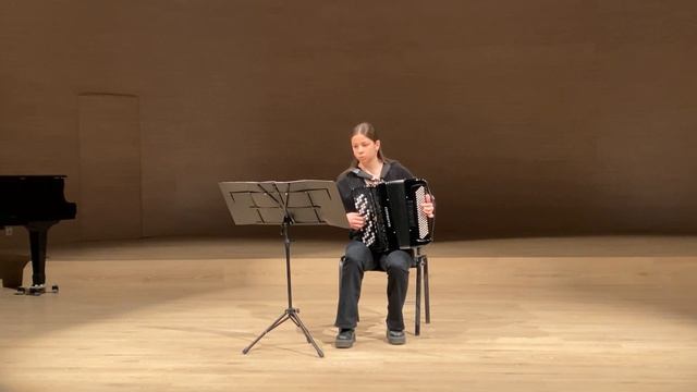 PAULA TORRA, acordió | Recital final de grau