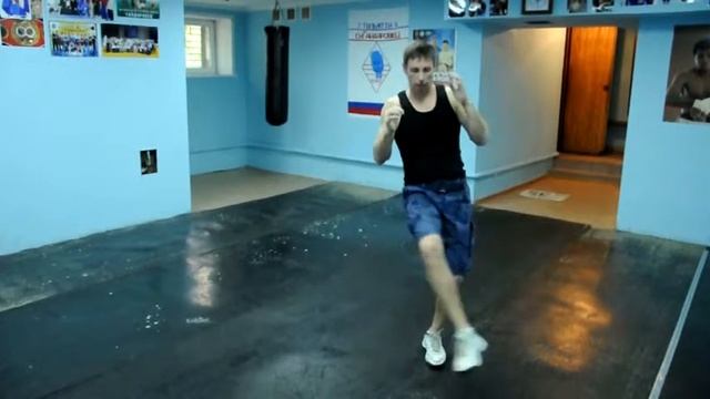 Футбольный удар.  Боевой раздел Бян-Кин-До.