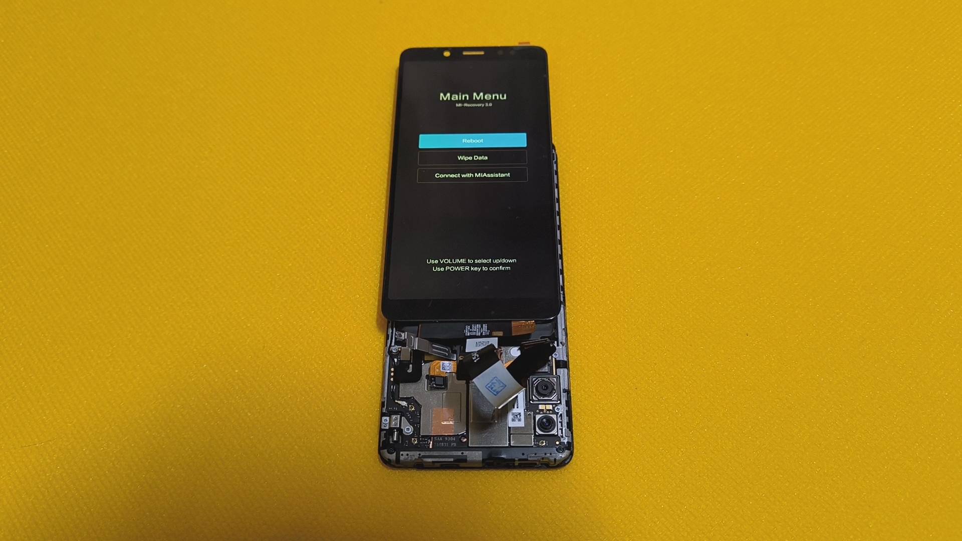 Как сделать Hard Reset на телефоне Xiaomi и других Android