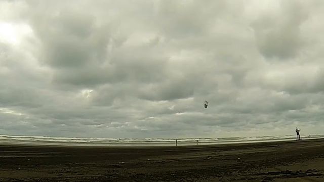 First Jumps, KiteLandBoarding jumps with a Ozone Summit 10m