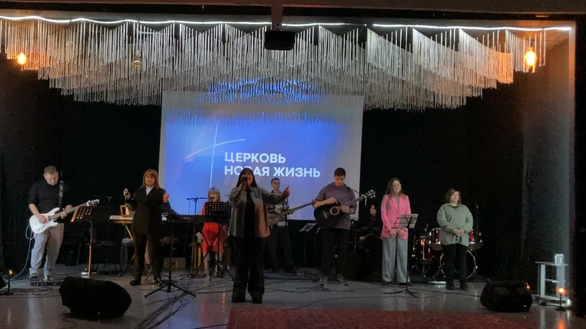 Руслан Киреев: / Воскресное богослужение / «Новая жизнь» Новосибирск