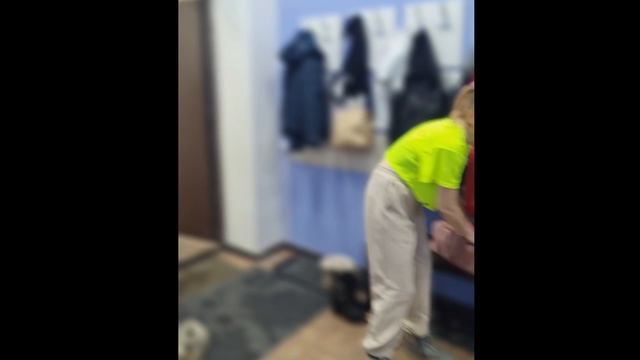 Заставили идти на зумбу