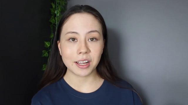Red White and Royal Blue is Overrated? - Book (Rant) Review!