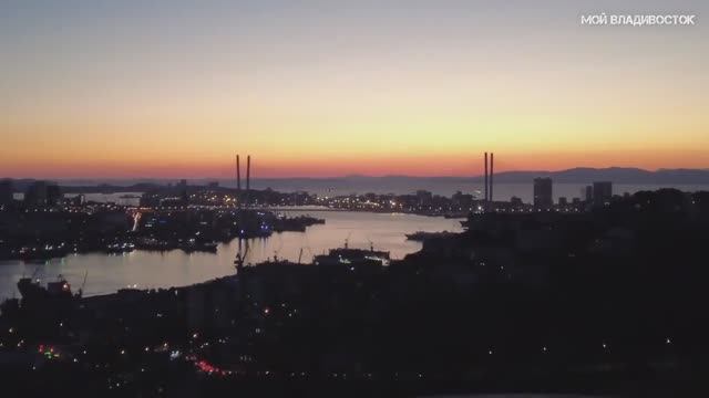 Владивосток Нагорный парк,вид на город 25 октября 2022.