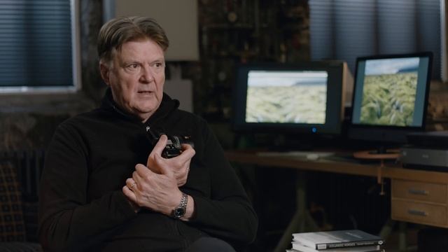 Hans Strand takes the Hasselblad X2D 100C to Iceland