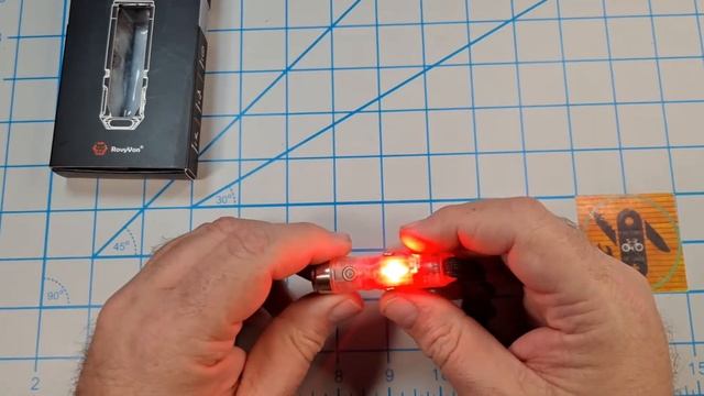 MY EDC FLASHLIGHT, ROVYVON AURORA A5X, TINY 650 LUMENS, FULL REVIEW, EVERYDAY CARRY