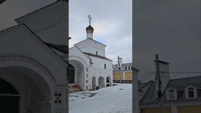 церковь Рождества Христова в городе Ярославль 17 века постройки