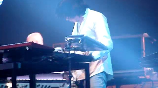 Jean Michel Jarre - World Arena Tour - Magnetic Fields Part II (2)