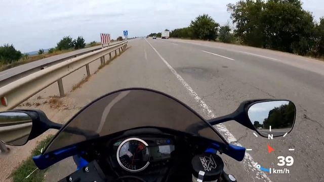 GSX-R750. Наваливаем по трассе и общаемся с полицией.