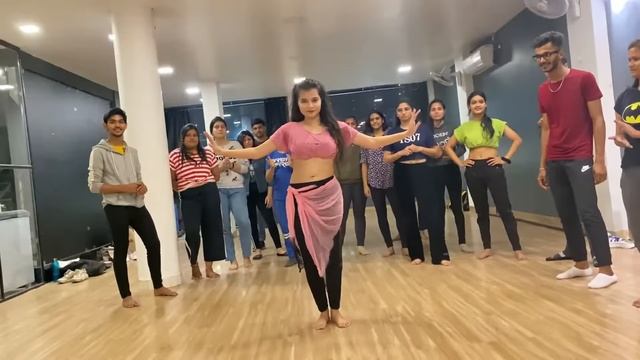 Кавер-версия Manohari для танца живота Move The Dance Space от Bellygoddess.