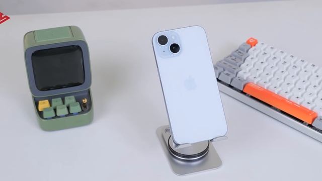 Có thể bạn đang chê iPhone 15 nhưng nó vẫn đang bán rất chạy ở Việt Nam !!!
