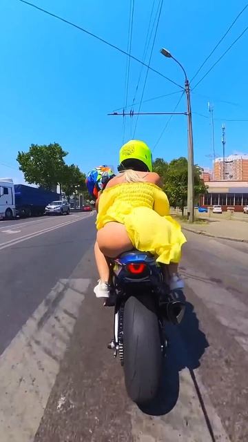 Мото красивая попа