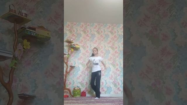 Танец под песню I got love.