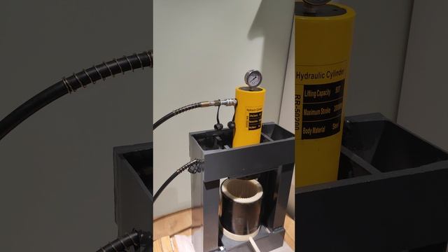 Маслопресс на 50тн, двухпоточный