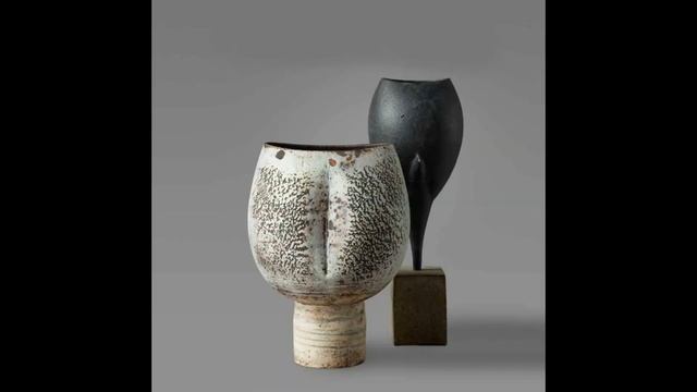 Hans Coper (1920-1981) CERAMIC ART