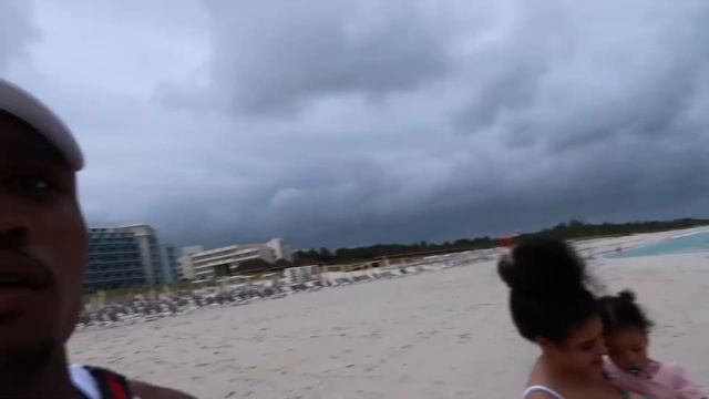 CUBA Vlog Part 2 - Staying at Melia International!