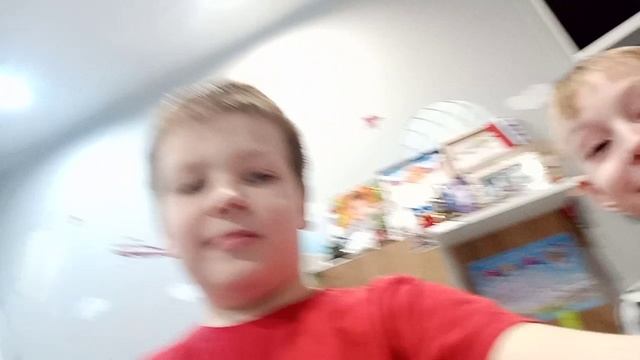 У меня друг в час ночи