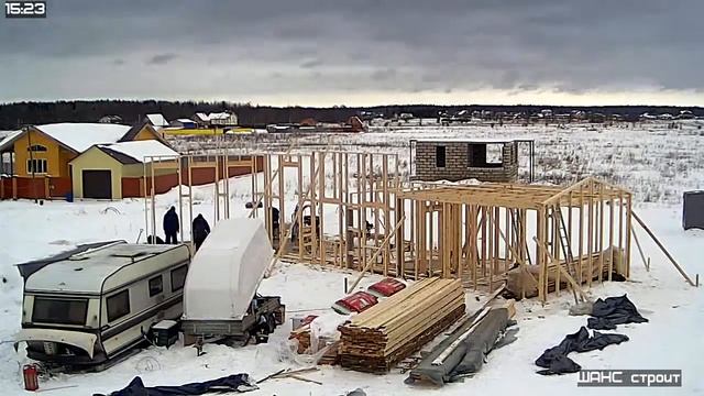 Стройка одноэтажного каркасного дома в Заостровье, 24 февраля 2016