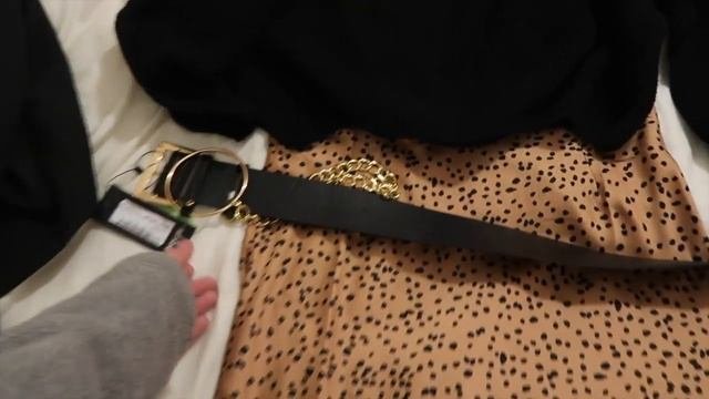 VLOGMAS | Nasty Gal Haul + Winter Skincare