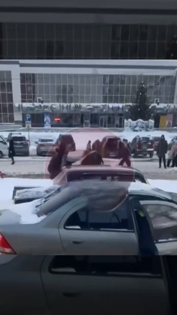 Инородец избил водителя "Жигулей" !!!
