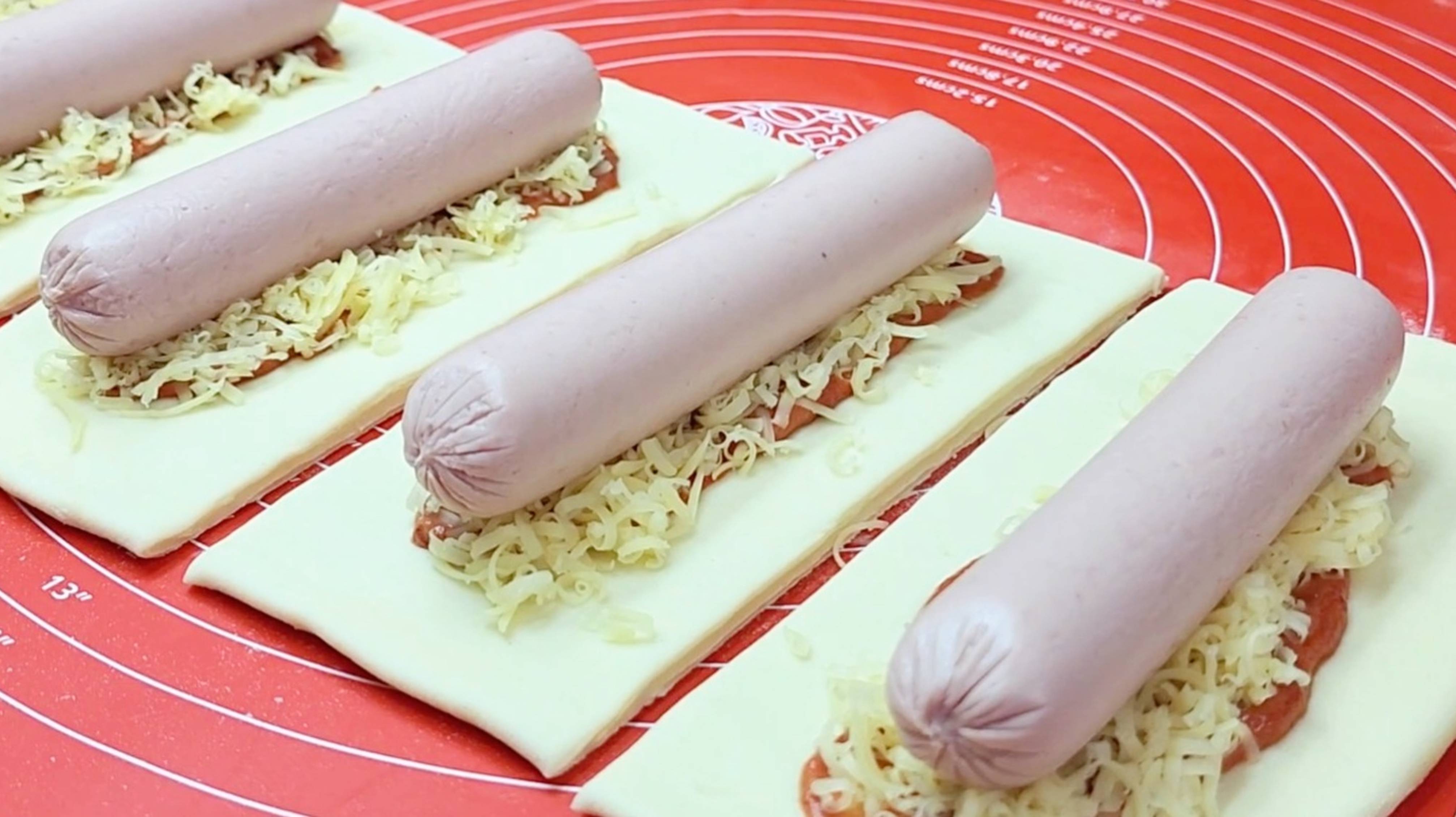 У вас есть сосиски? Научила всех подруг готовить такую вкусняшку. Подружки в восторге от результата