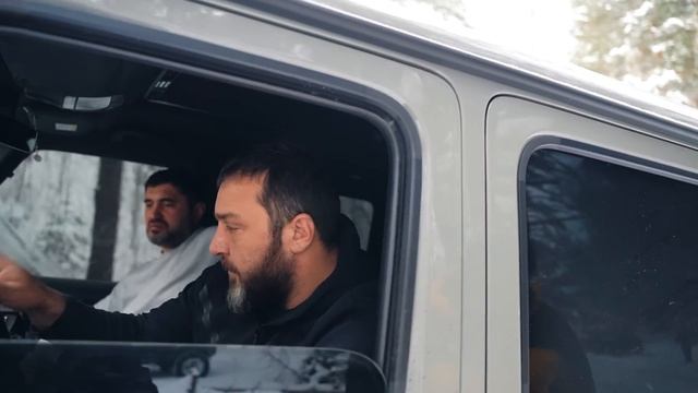 МАССОВЫЙ БОЙ МАШИН. ПСИХИ против TANK 300 , TOYOTA PRADO и RANGE ROVER