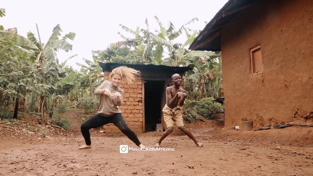 Masaka Kids.  Африканские танцы вместе с 3wash_hip-hop и Кариной Пальмирой