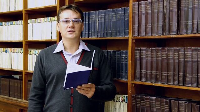 Сергей Капцев читает своё стихотворение Края вселенной обойди