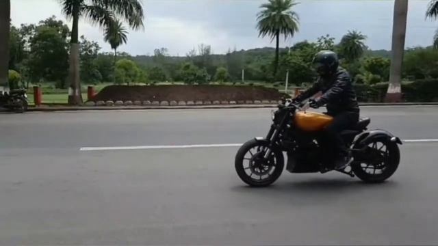 modified pulsar | best Pulsar modification | pulsar modified into bobber| pulsar modified in Harley