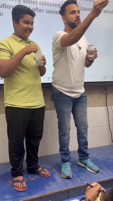 Density and solubility I Science experiment | Ashu Sir #shorts #experiment #scienceexperiment