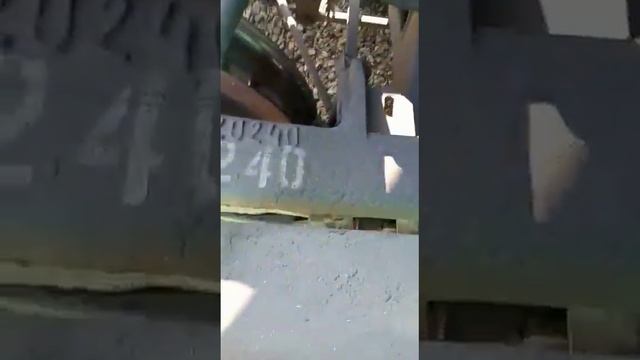Надрыв, трещина боковой рамы