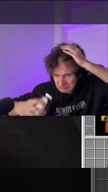 Стример постригся налысо за $100 тысяч, которые ему отправил MrBeast