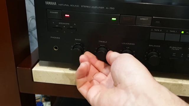 YAMAHA A-750
