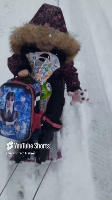 ПОЕДЕМ,КРАСОТКА,КАТАТЬСЯ!!!ПОКАТУШКИ НА САНКАХ!!Shorts