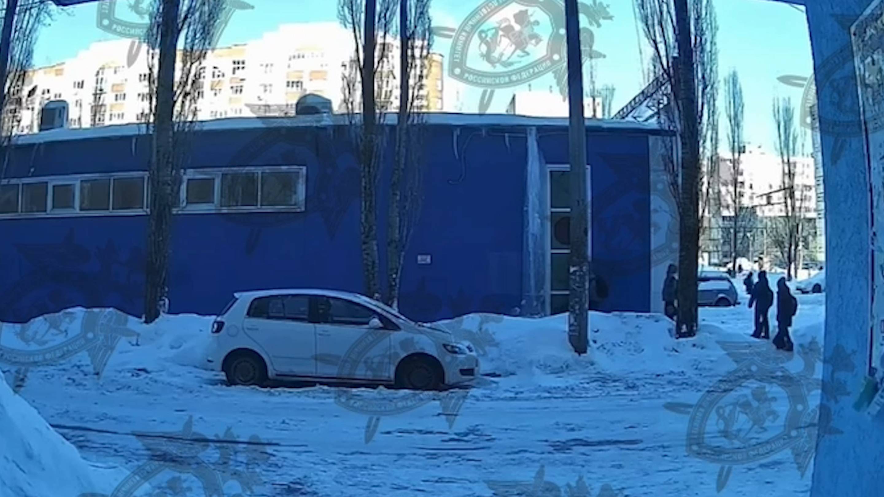 По факту падения ледяной глыбы на ребенка в Уфе возбуждено уголовное дело